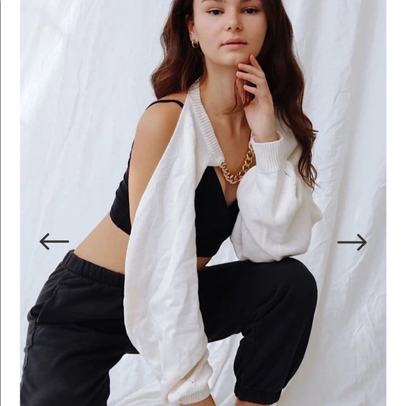 Bloggers Beige Knit gold Chain Arm warmer sleeve BLOGGER'S FAVE! - Picture 8 of 13